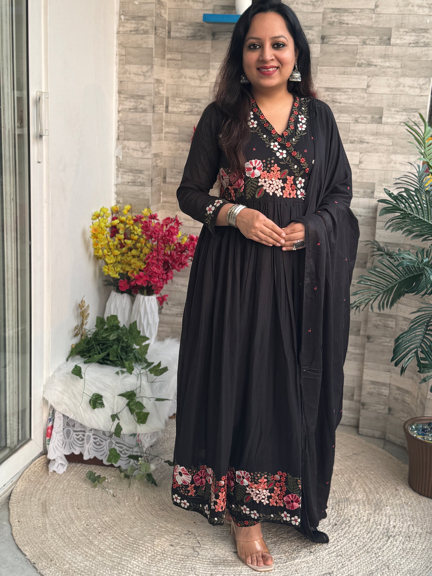 Aaina Mul Anarkali Suit set- Black Colour