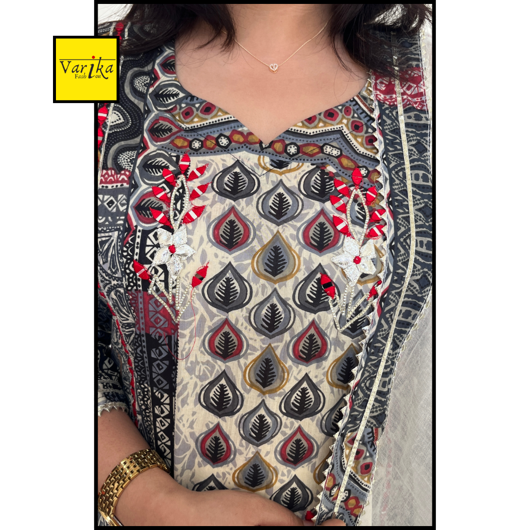 Samaya Patch Printed Kurta Set-Black Colour