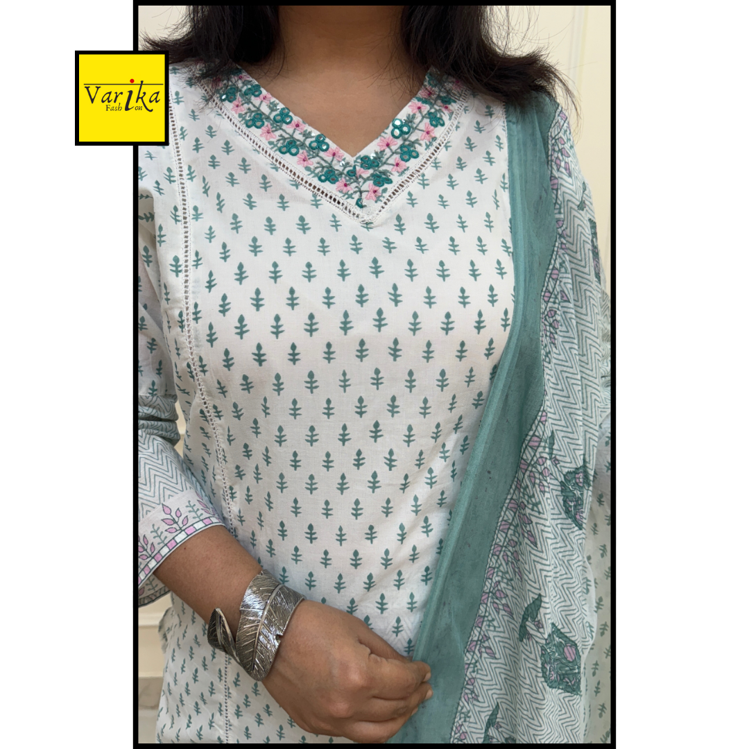 Beading Lace Pure Block Print Suit Set-White and green