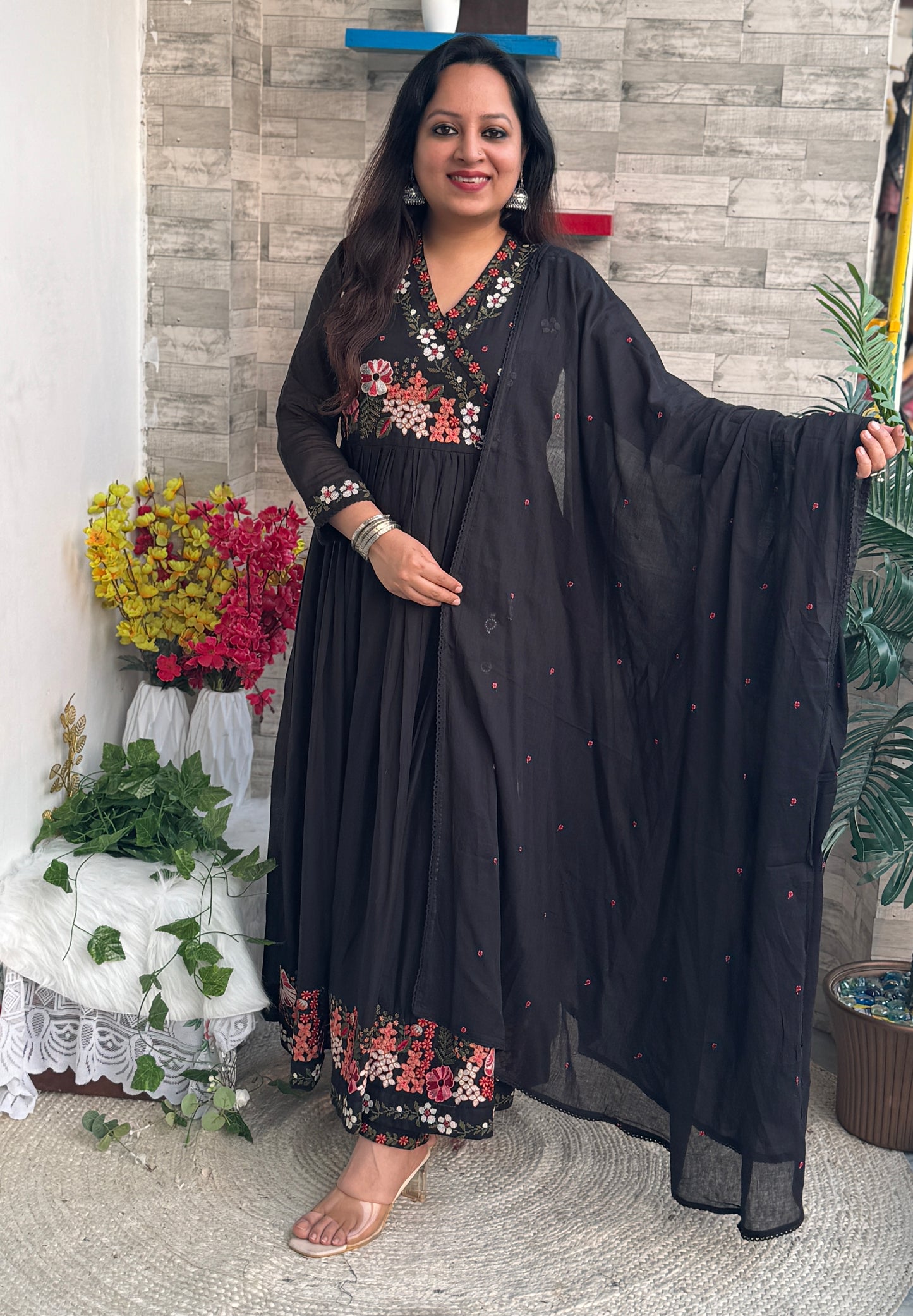 Aaina Mul Anarkali Suit set- Black Colour