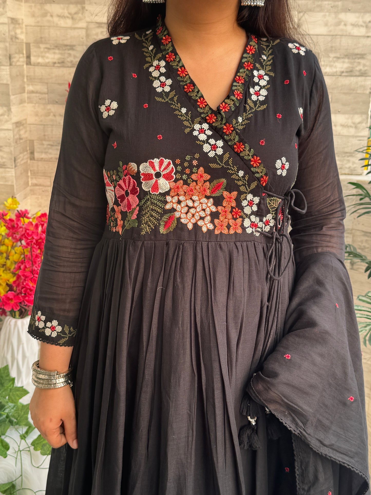 Aaina Mul Anarkali Suit set- Black Colour