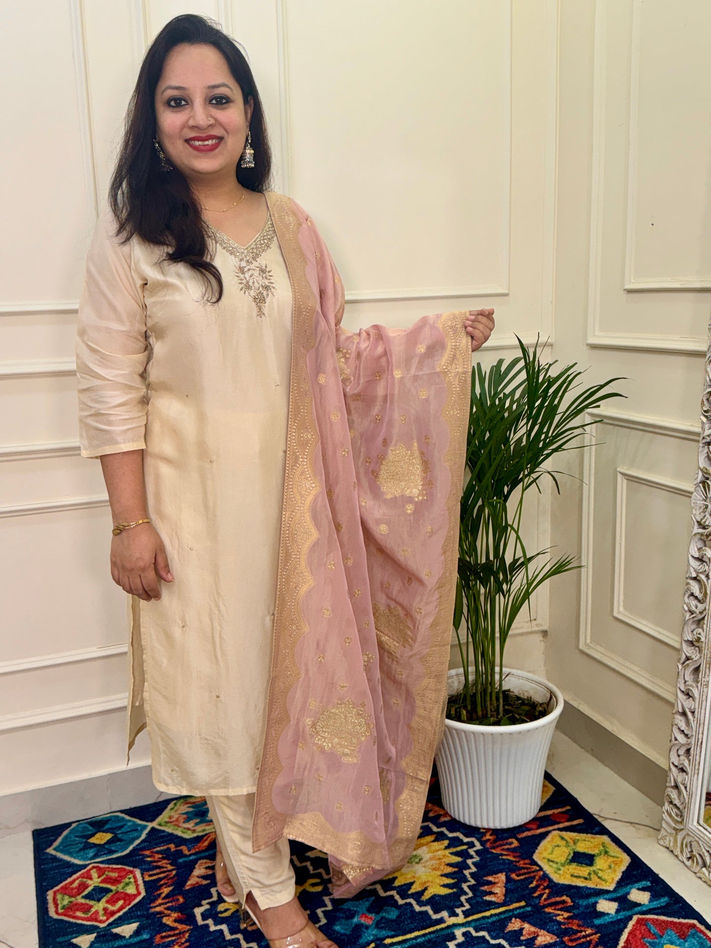 Silk hand Embroidered Suit Set with Banarasi Dupatta-Cream & Pink