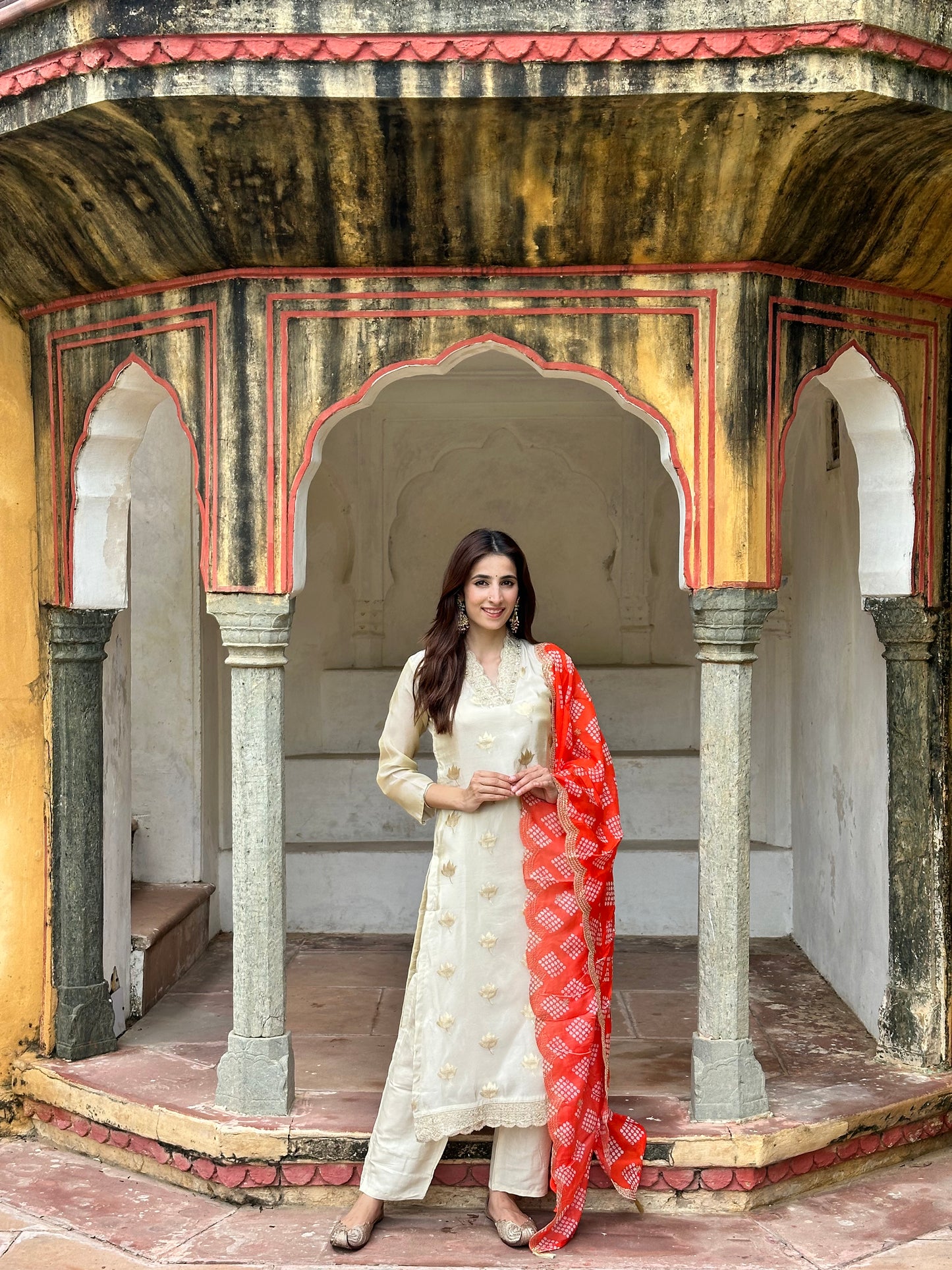 Viscose Organza Off White Banarasi Weave Kurta with Bandhani Dup
