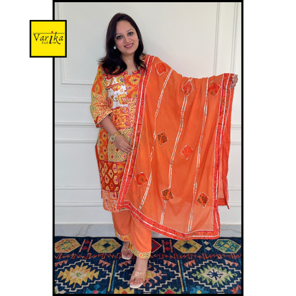 Samaya Patch printed Kurta set - Orange Colour