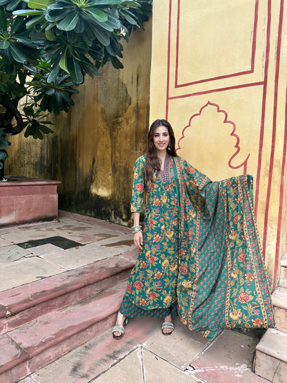 Bagicha A line Suit set-Green Colour