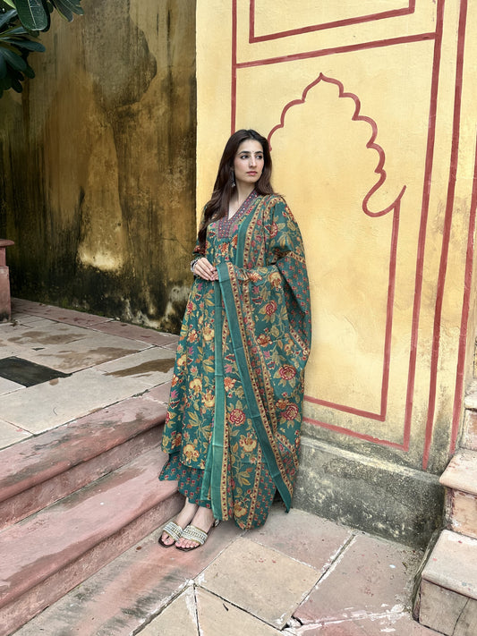 Bagicha A line Suit set-Green Colour