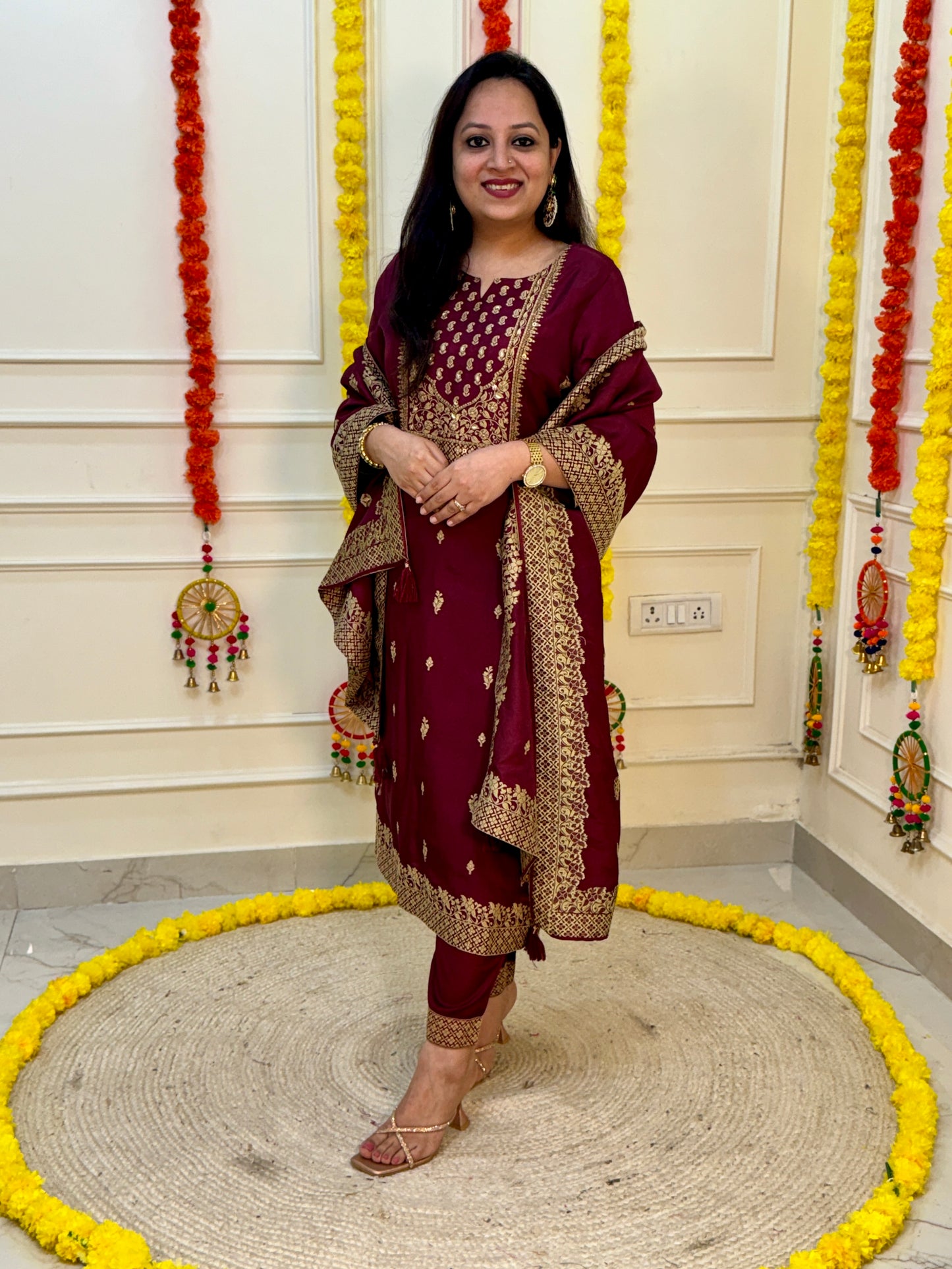 Silk Zari Jacqaurd Suit Set-Maroon Ambi Colour
