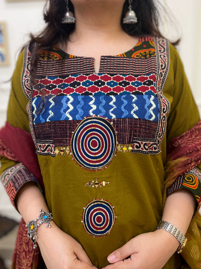 Gamthi Anarkali Suit set with mirror work- Mustard Colour