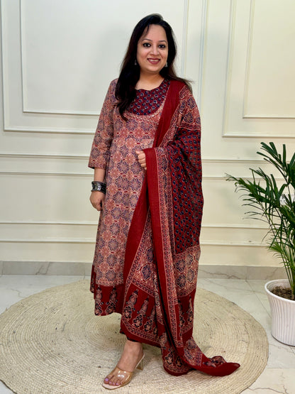 Farhat Kalamkari Anarkali Suit set-Red Colour